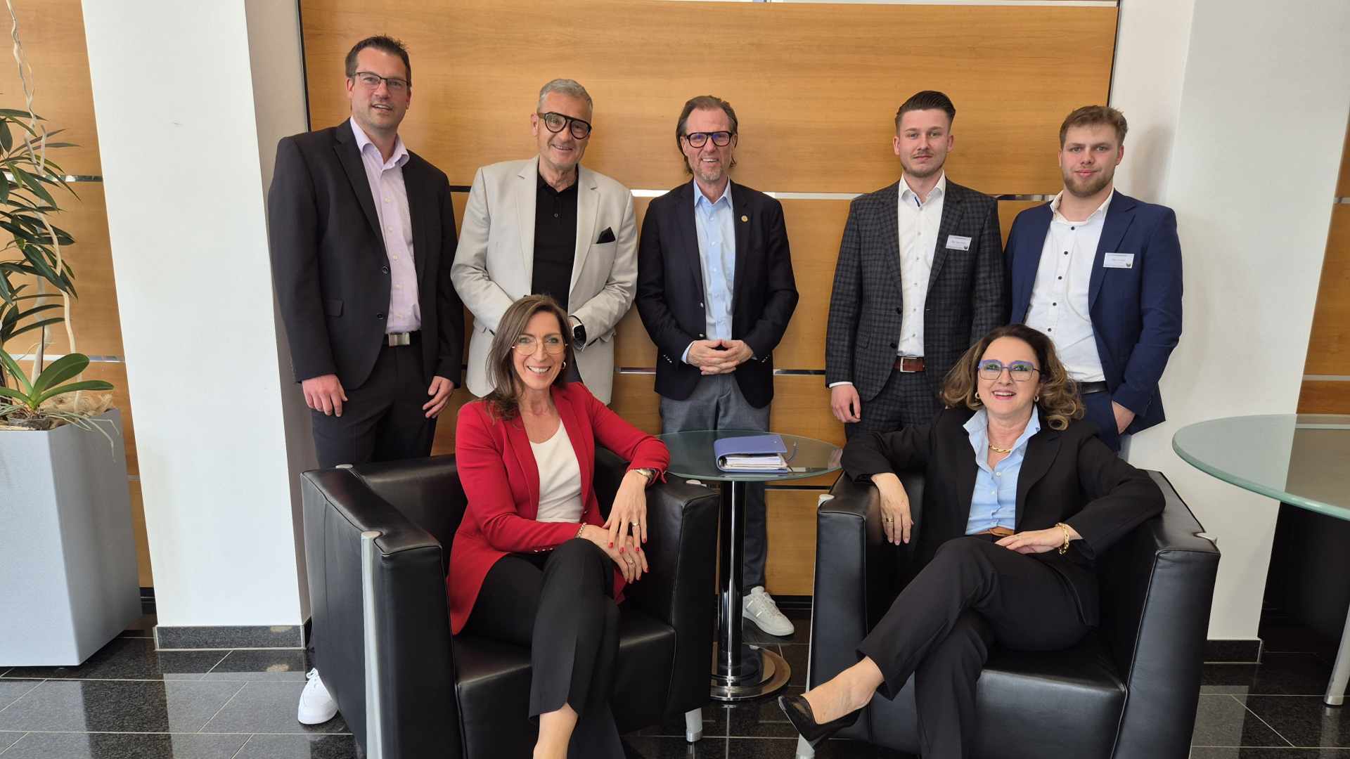 FG Finanz-Service - Karrereumfeld