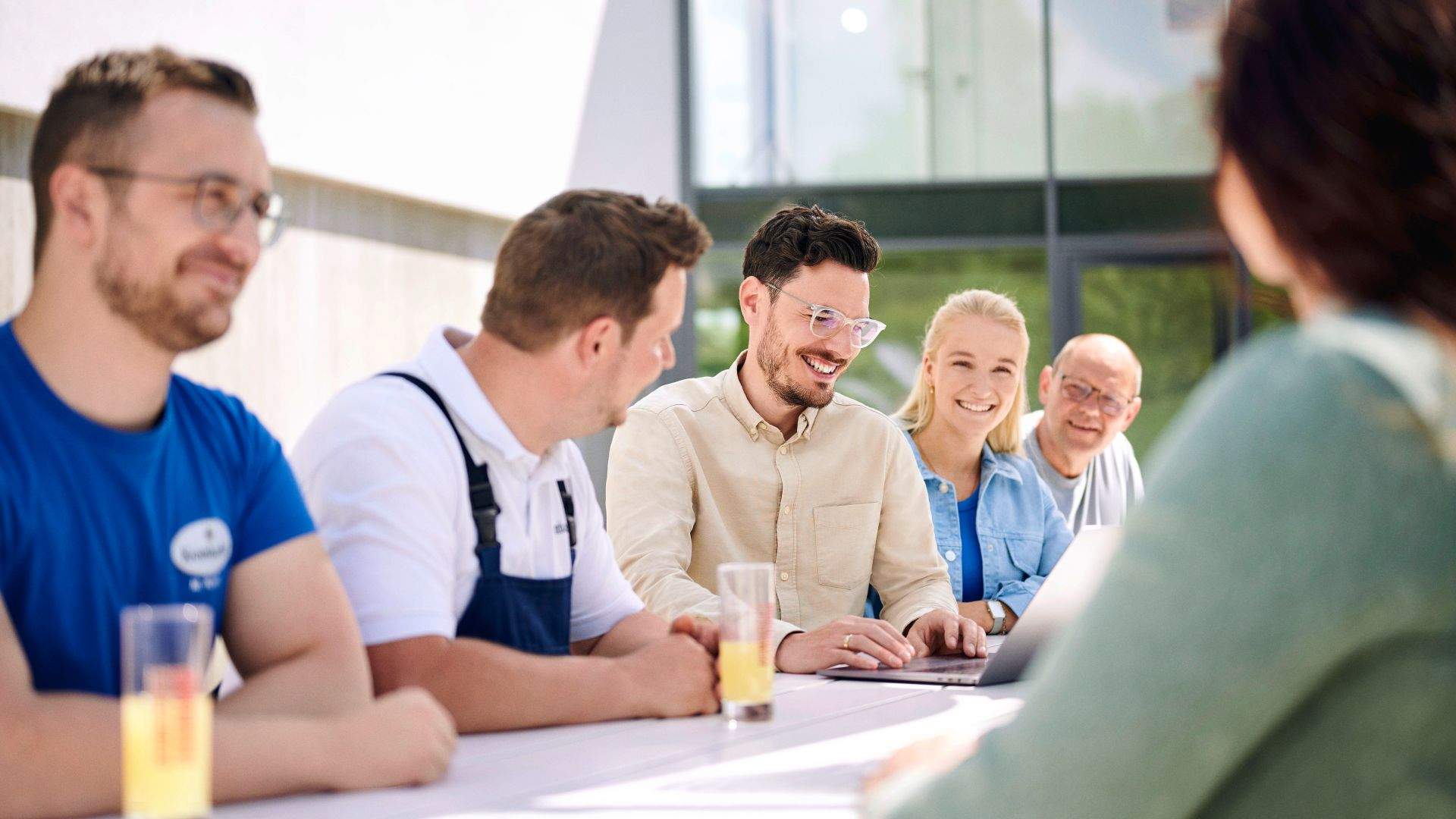 Krombacher - Teamwork